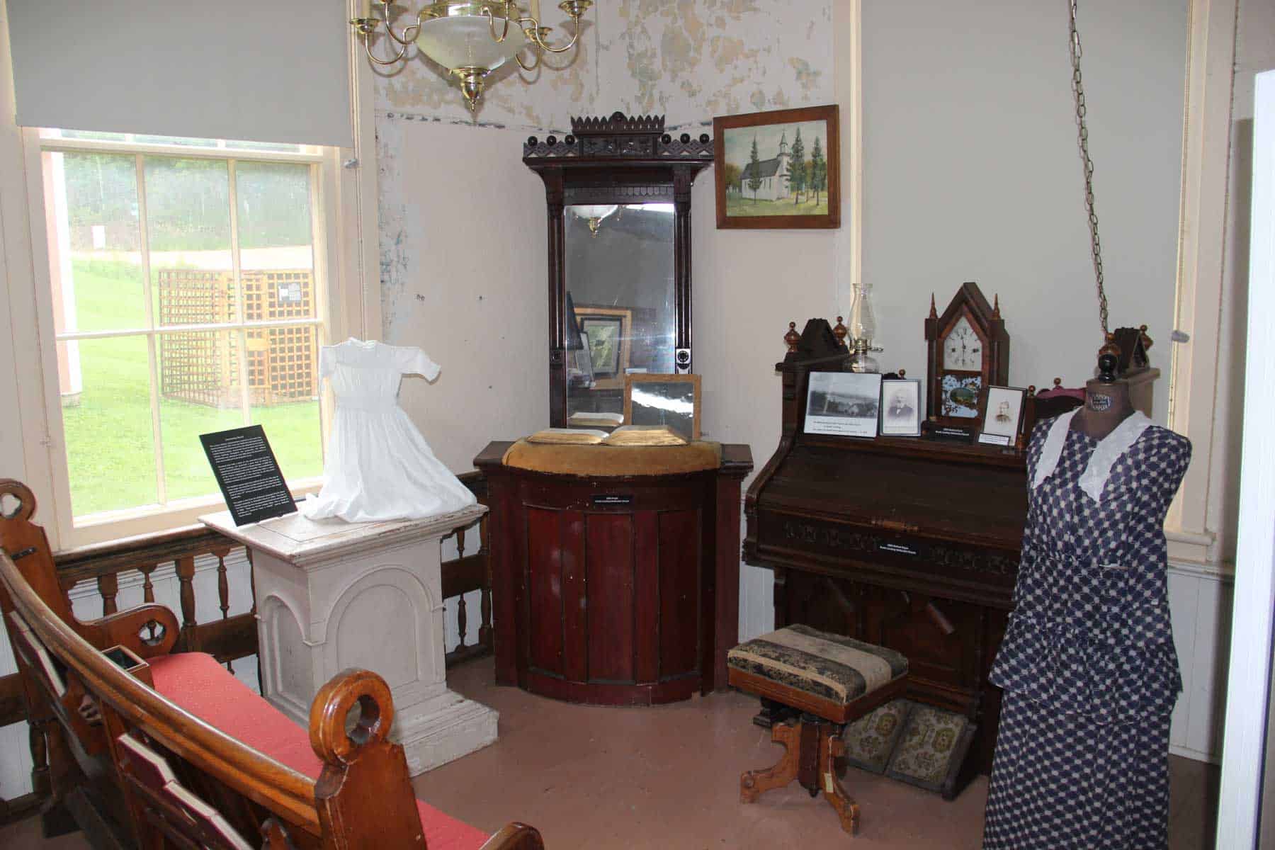 Wabasha County Historical Society And Museum Community Church - Museum Exhibit